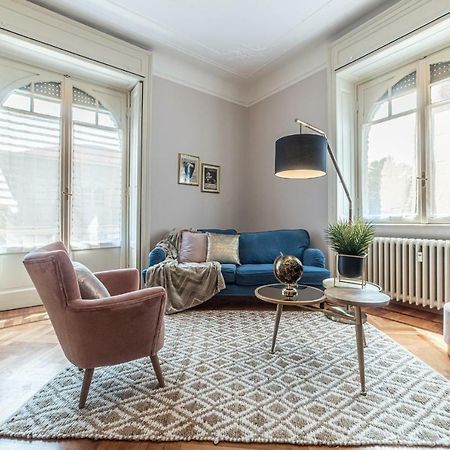 Appartement Joivy Sophisticated 3-Bed Flat With Desk à Milan Extérieur photo