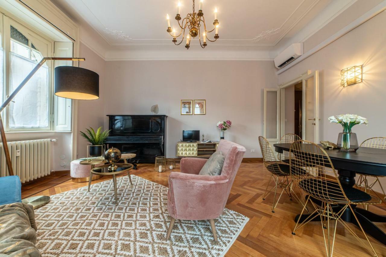 Appartement Joivy Sophisticated 3-Bed Flat With Desk à Milan Extérieur photo