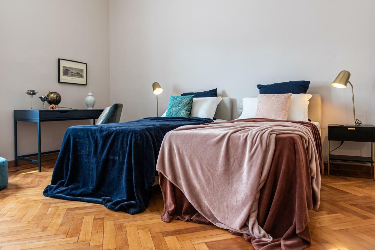 Appartement Joivy Sophisticated 3-Bed Flat With Desk à Milan Extérieur photo